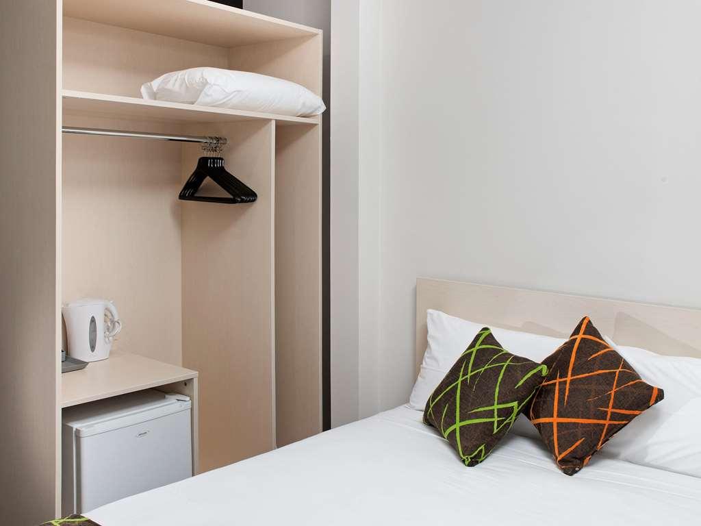 Ibis Styles Kingsgate Hotel Мелбърн Стая снимка