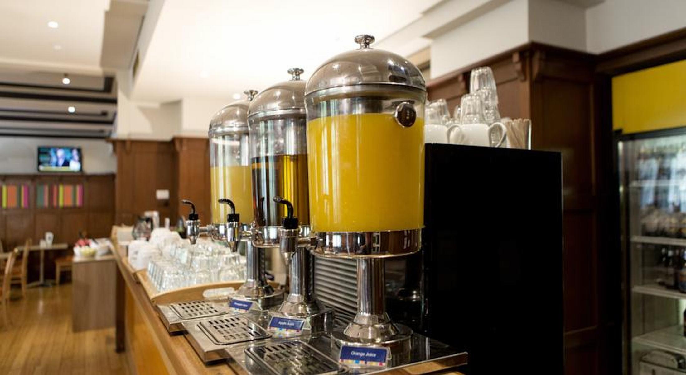 Ibis Styles Kingsgate Hotel Мелбърн Екстериор снимка