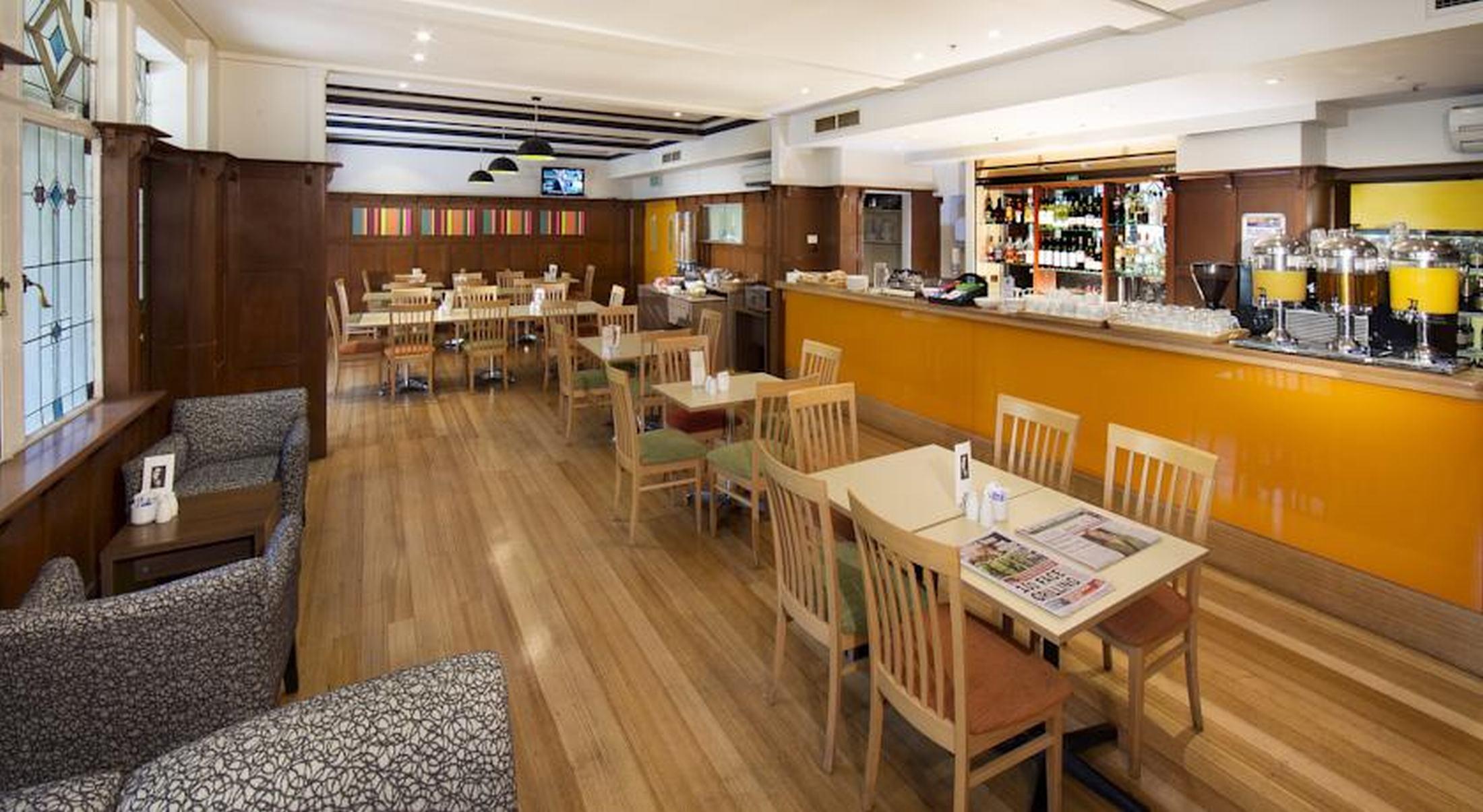 Ibis Styles Kingsgate Hotel Мелбърн Екстериор снимка